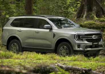 FORD EVEREST THẾ HỆ MỚI - THAY ĐỔI DIỆN MẠO, NÂNG TẦM CÔNG NGHỆ