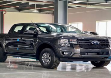 Ford Ranger 2026: Bảng giá, khuyến mãi & giá lăn bánh (3/2026)