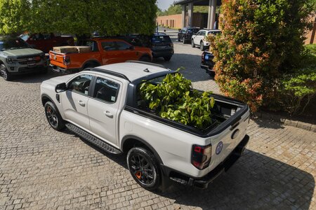 Ford Ranger đi phố có bất tiện không? 7 điều cần biết