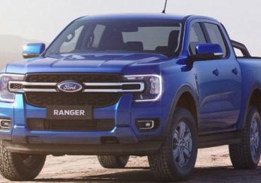 FORD RANGER XLT 2022: VẬN HÀNH LINH HOẠT, GIÁ BÁN HẤP DẪN