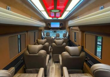 Giá xe Limousine 9 – 10 – 12 chỗ mới nhất 2025: Cập nhật chi tiết theo từng phiên bản