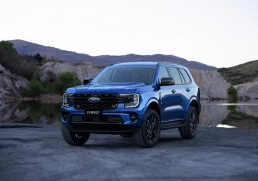 Tìm hiểu về tính năng an toàn của Ford Everest