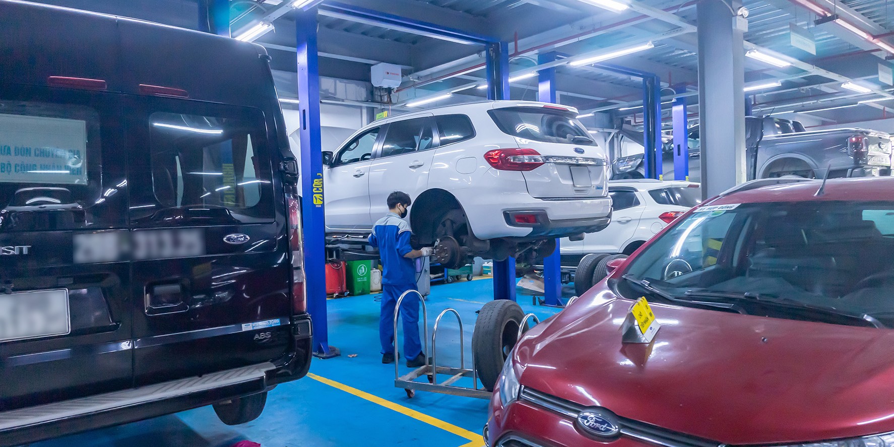 Xưởng dịch vụ Chuyên Nghiệp